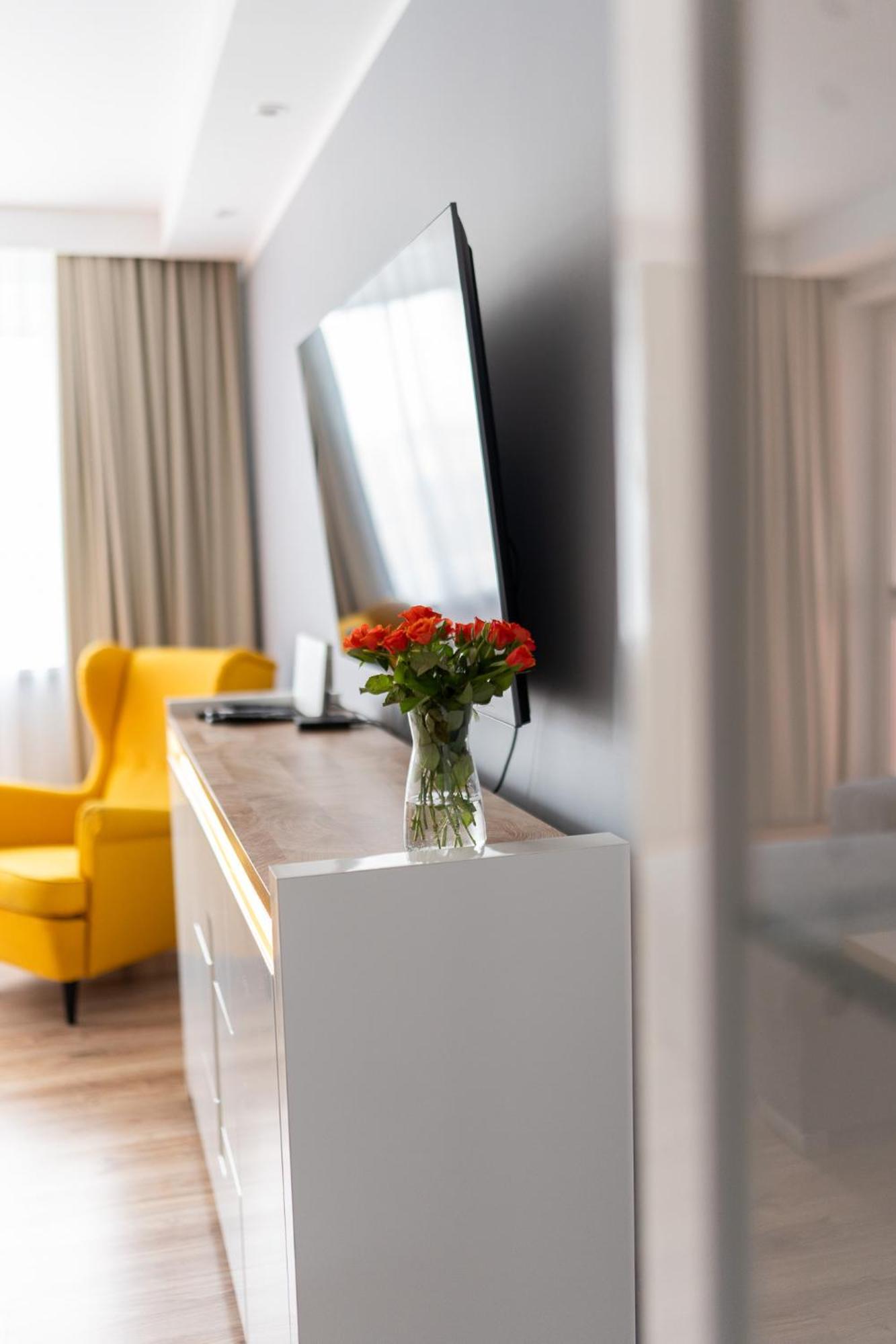 Apartament Na Polnej Chełmno Exteriör bild